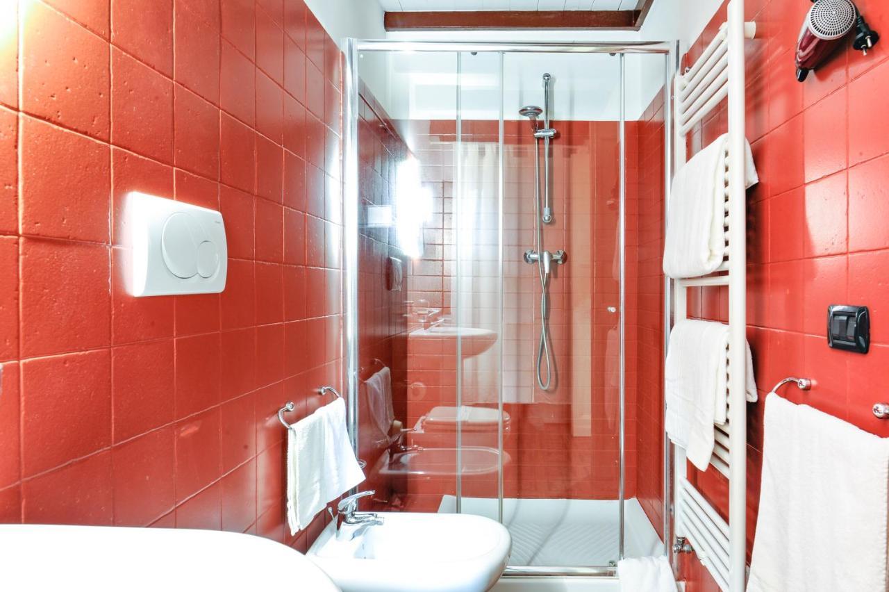 Castriota 19 - Jacuzzi Apartment Sit Lecce Esterno foto